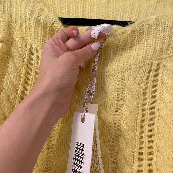 Loveshackfancy yellow knit sweater - Picture 3 of 3